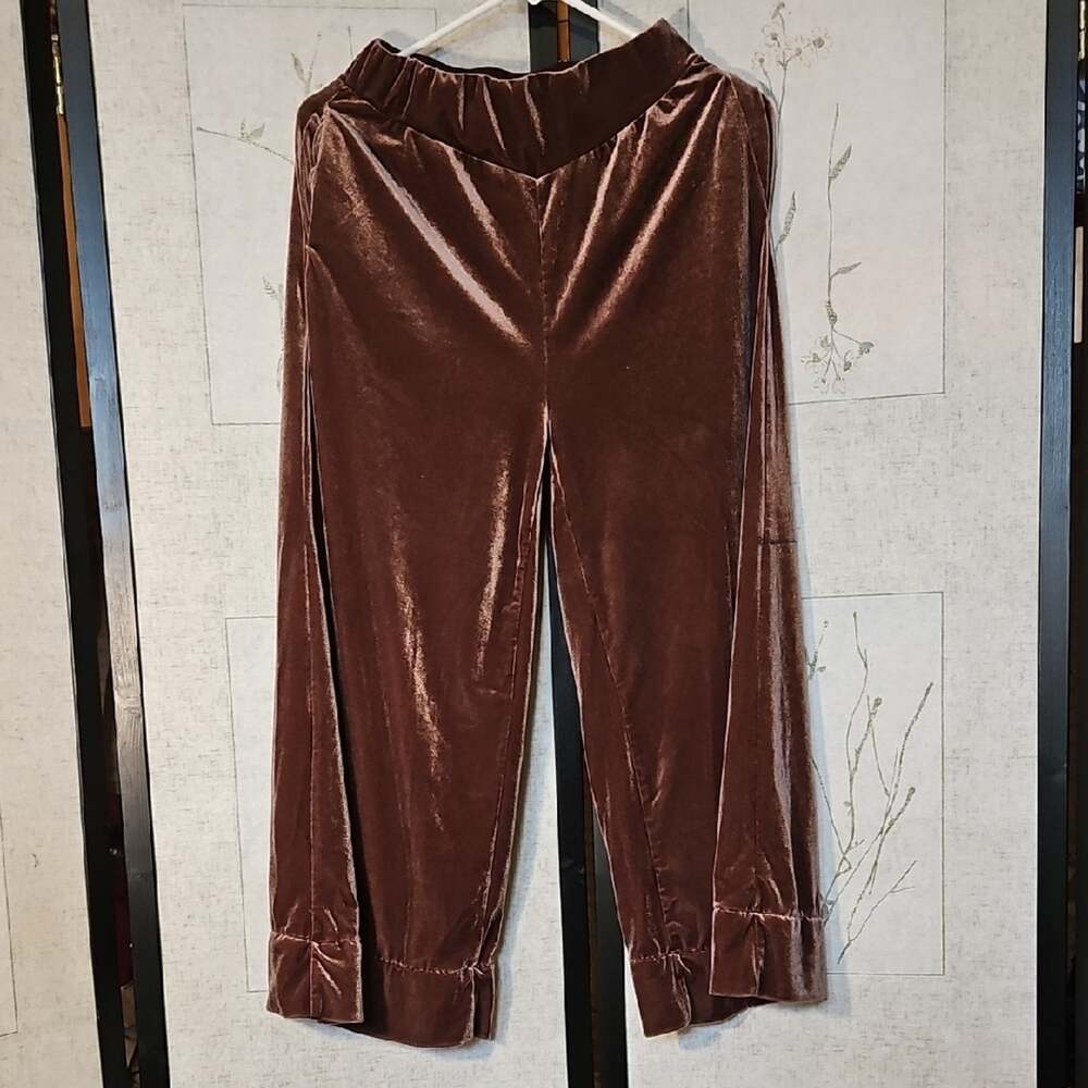 SHEIN Brown Wide Leg Pants with Plush Velvet Texture